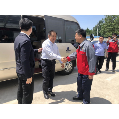 全國(guó)人大常委會(huì)委員劉玉亭一行蒞臨綠源和豐公司調(diào)研視察